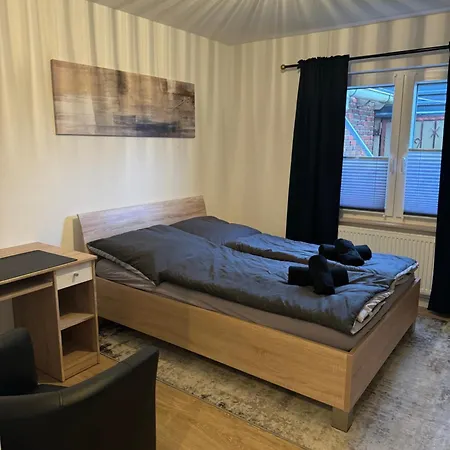 Ruhige In Nethen Beim Club 아파트 라스테데