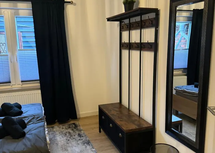 Ruhige In Nethen Beim Club Lägenhet *